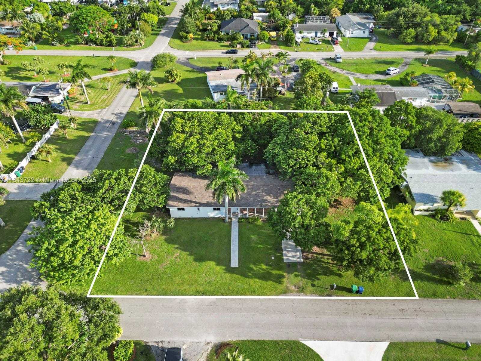 Small Image of 17300 SOUTH WEST 300TH ST, Homestead Number 32