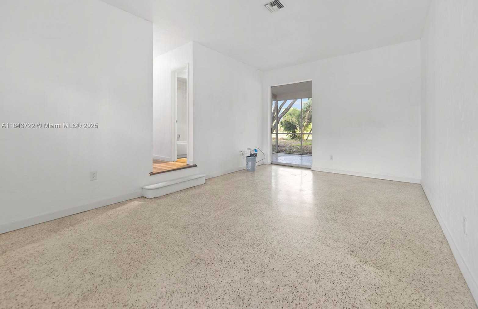 Small Image of 17300 SOUTH WEST 300TH ST, Homestead Number 4