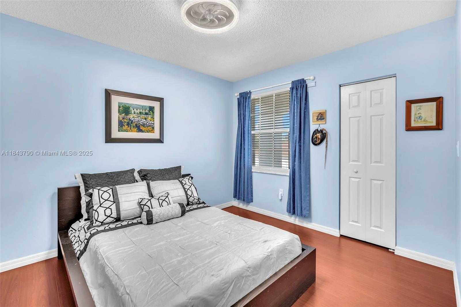 Small Image of 2885 SOUTH WEST 176TH TER, Miramar Number 25