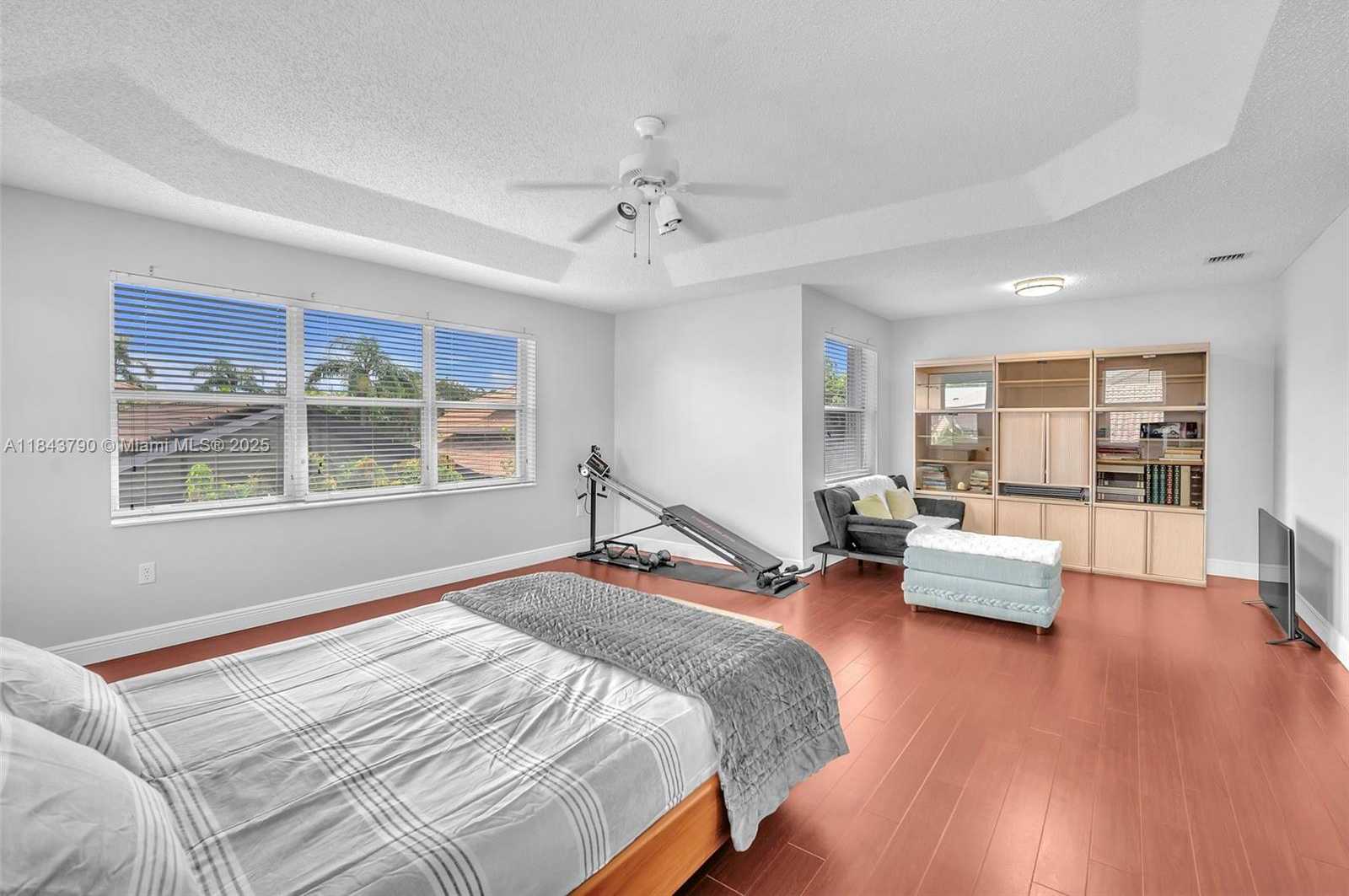 Small Image of 2885 SOUTH WEST 176TH TER, Miramar Number 29