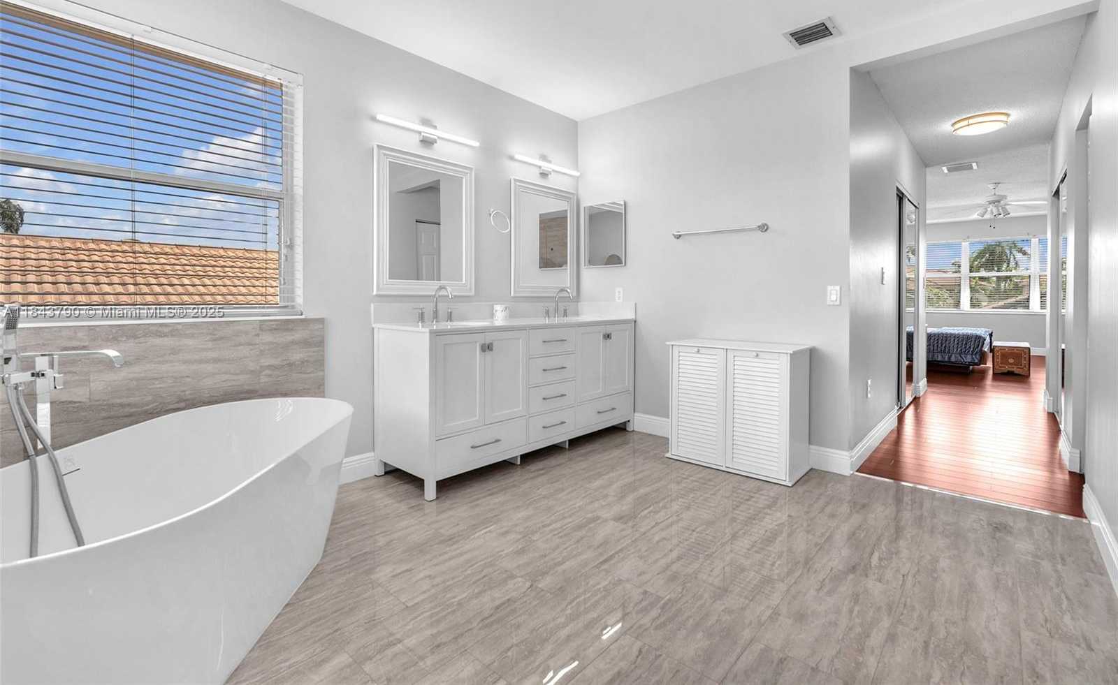 Small Image of 2885 SOUTH WEST 176TH TER, Miramar Number 34