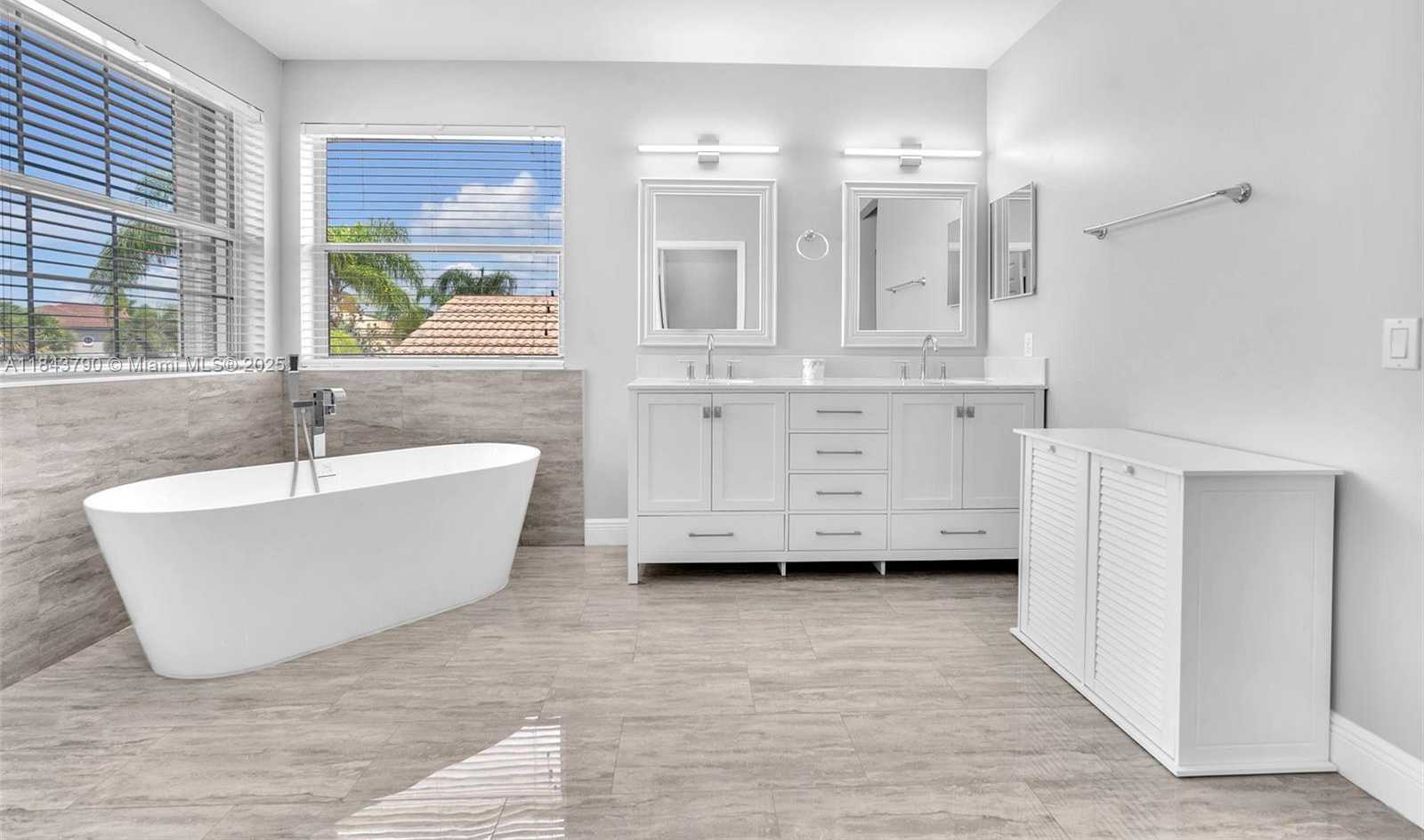 Small Image of 2885 SOUTH WEST 176TH TER, Miramar Number 35