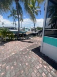 Small Image of 306 LITTLE MISS MUFFETT, Key Largo Number 18