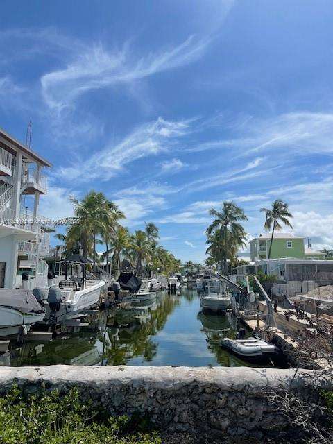 Small Image of 306 LITTLE MISS MUFFETT, Key Largo Number 31