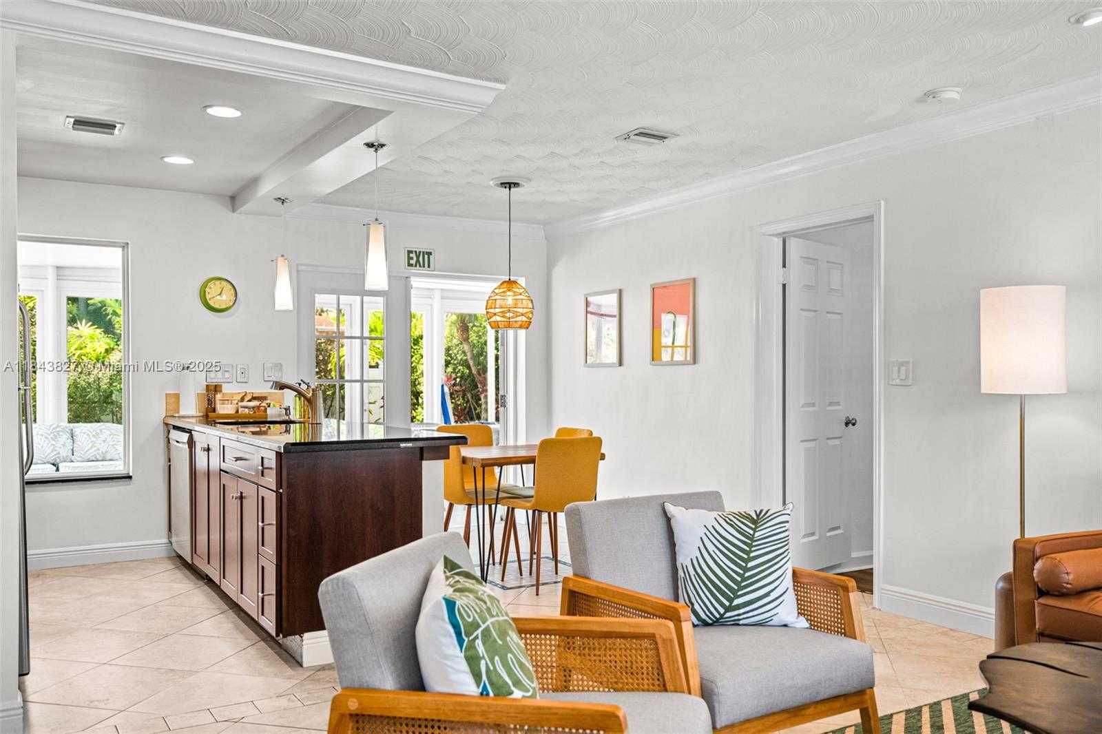 Small Image of 922 NORTH 13TH TER, Hollywood Number 14