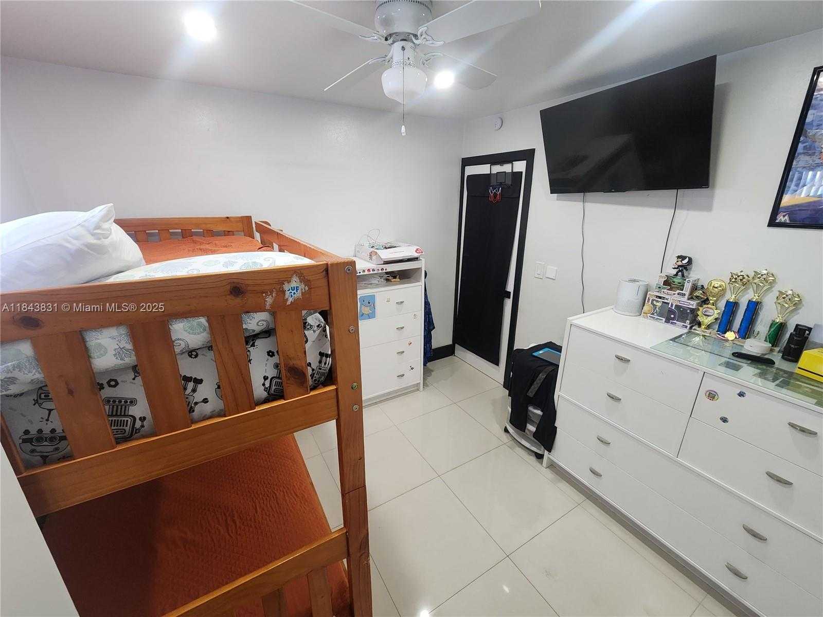 Small Image of 3617 NORTH WEST 37TH ST, Lauderdale Lakes Number 15