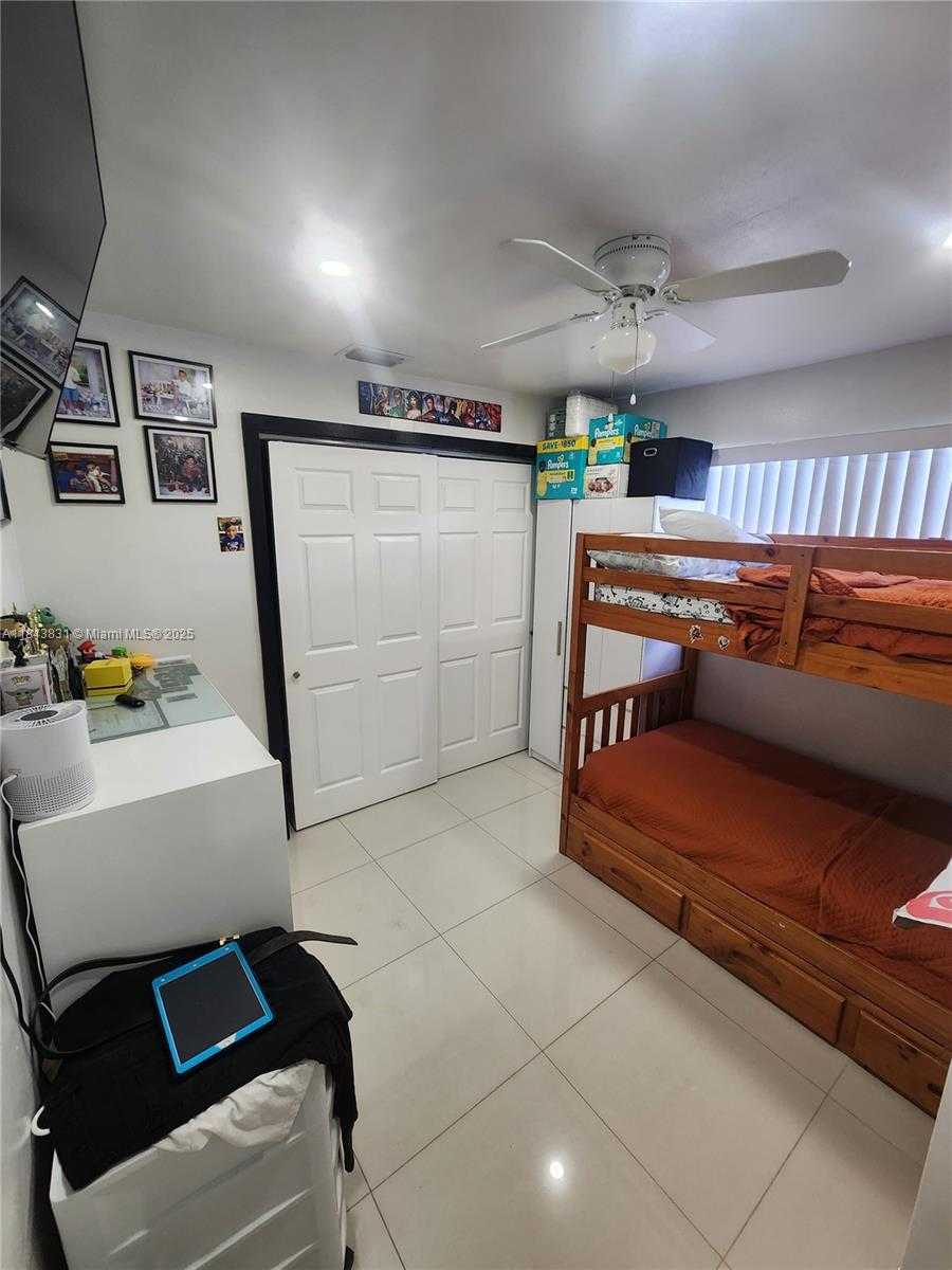 Small Image of 3617 NORTH WEST 37TH ST, Lauderdale Lakes Number 16