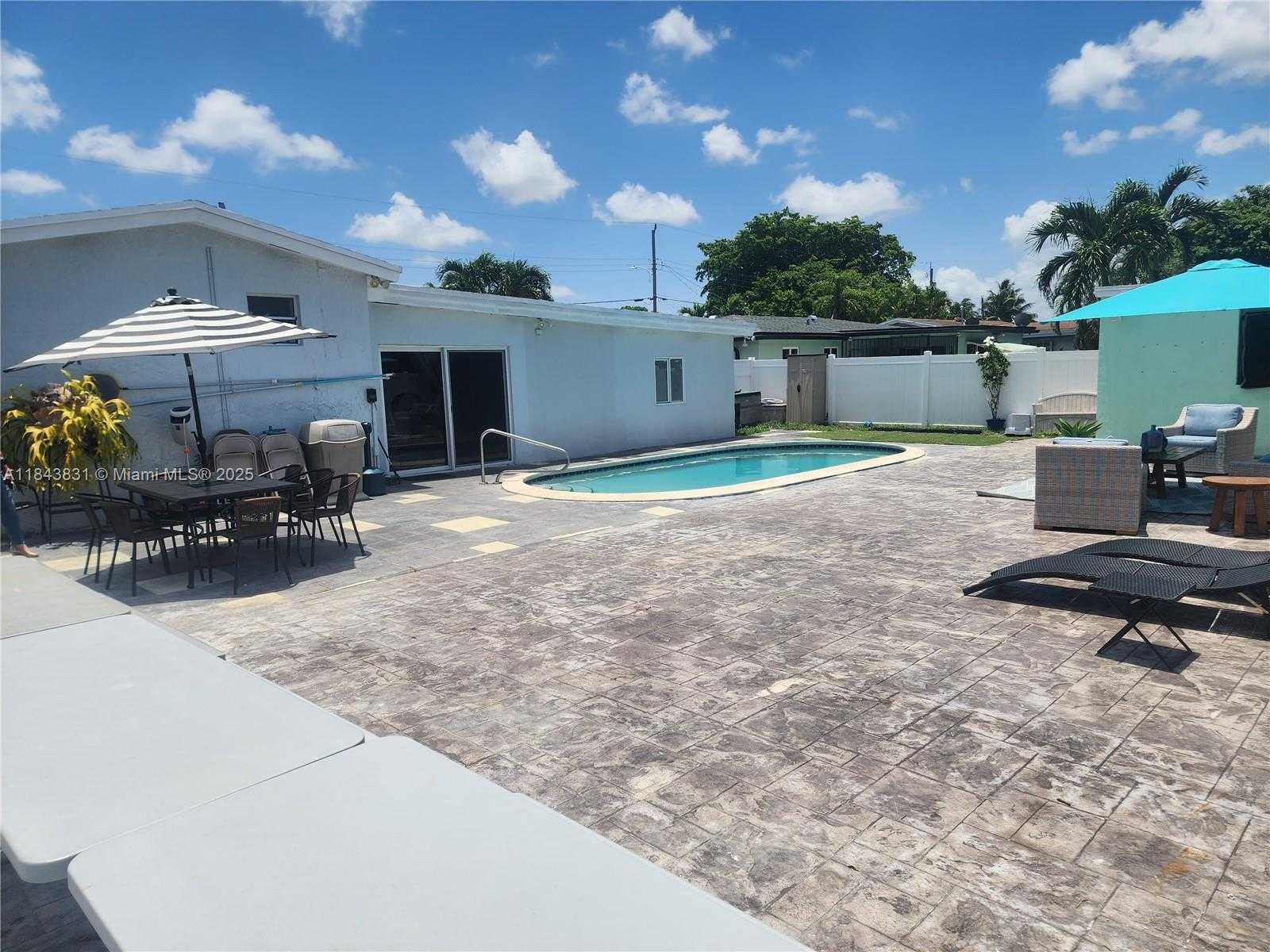 Small Image of 3617 NORTH WEST 37TH ST, Lauderdale Lakes Number 28