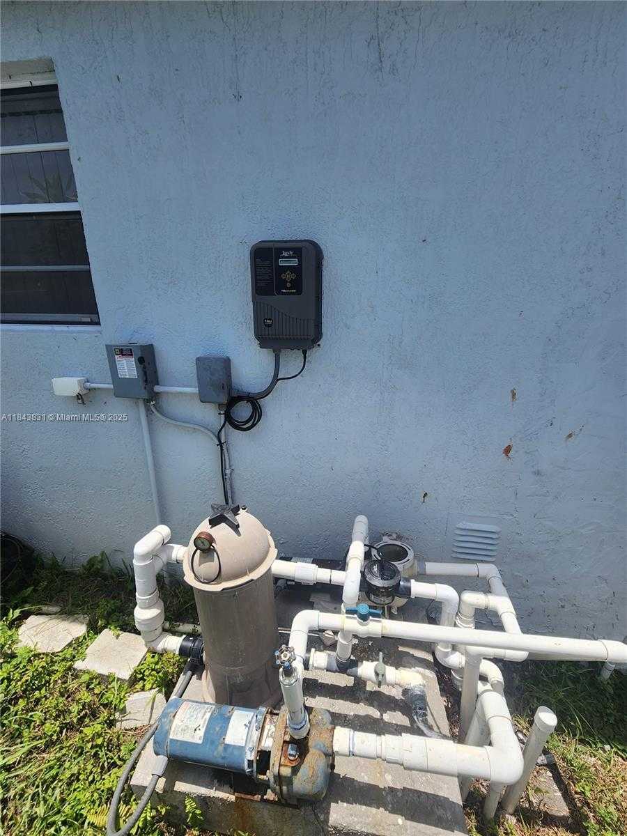Small Image of 3617 NORTH WEST 37TH ST, Lauderdale Lakes Number 30