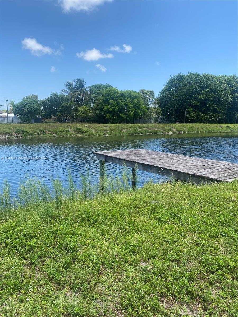 Small Image of 3617 NORTH WEST 37TH ST, Lauderdale Lakes Number 38