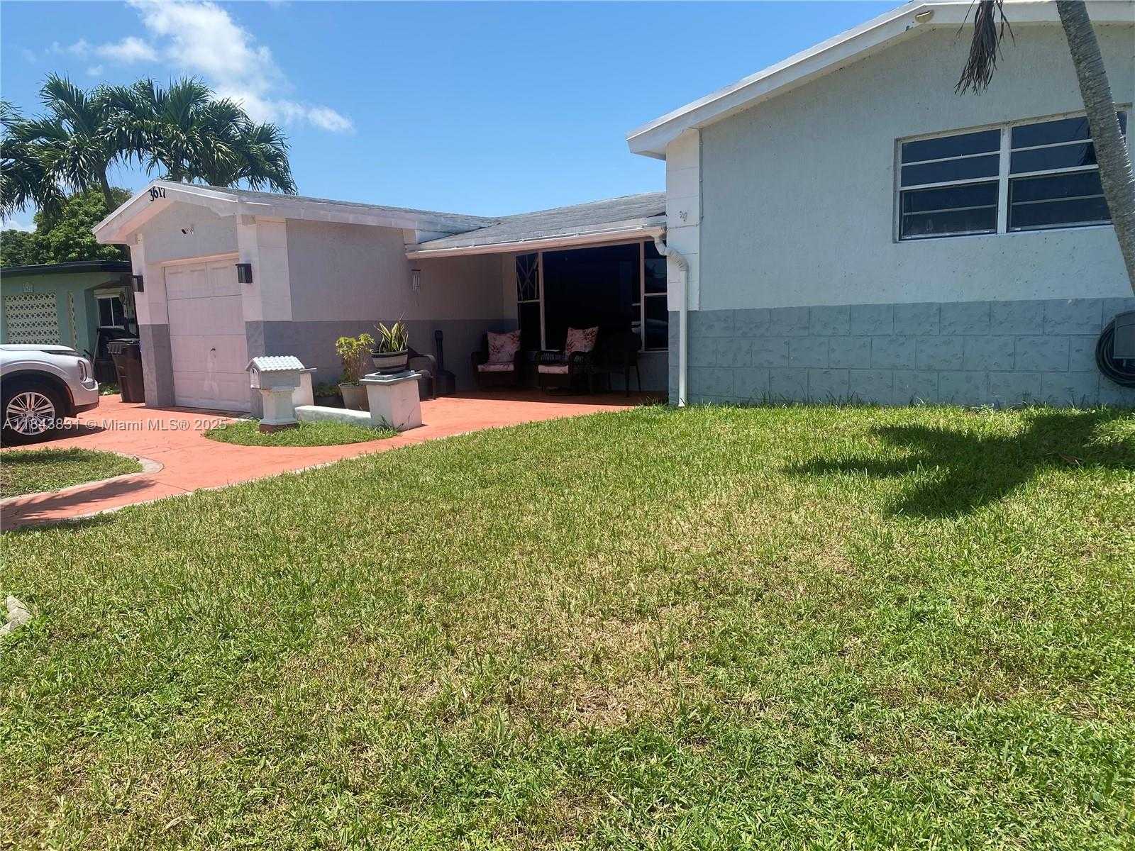 Small Image of 3617 NORTH WEST 37TH ST, Lauderdale Lakes Number 7