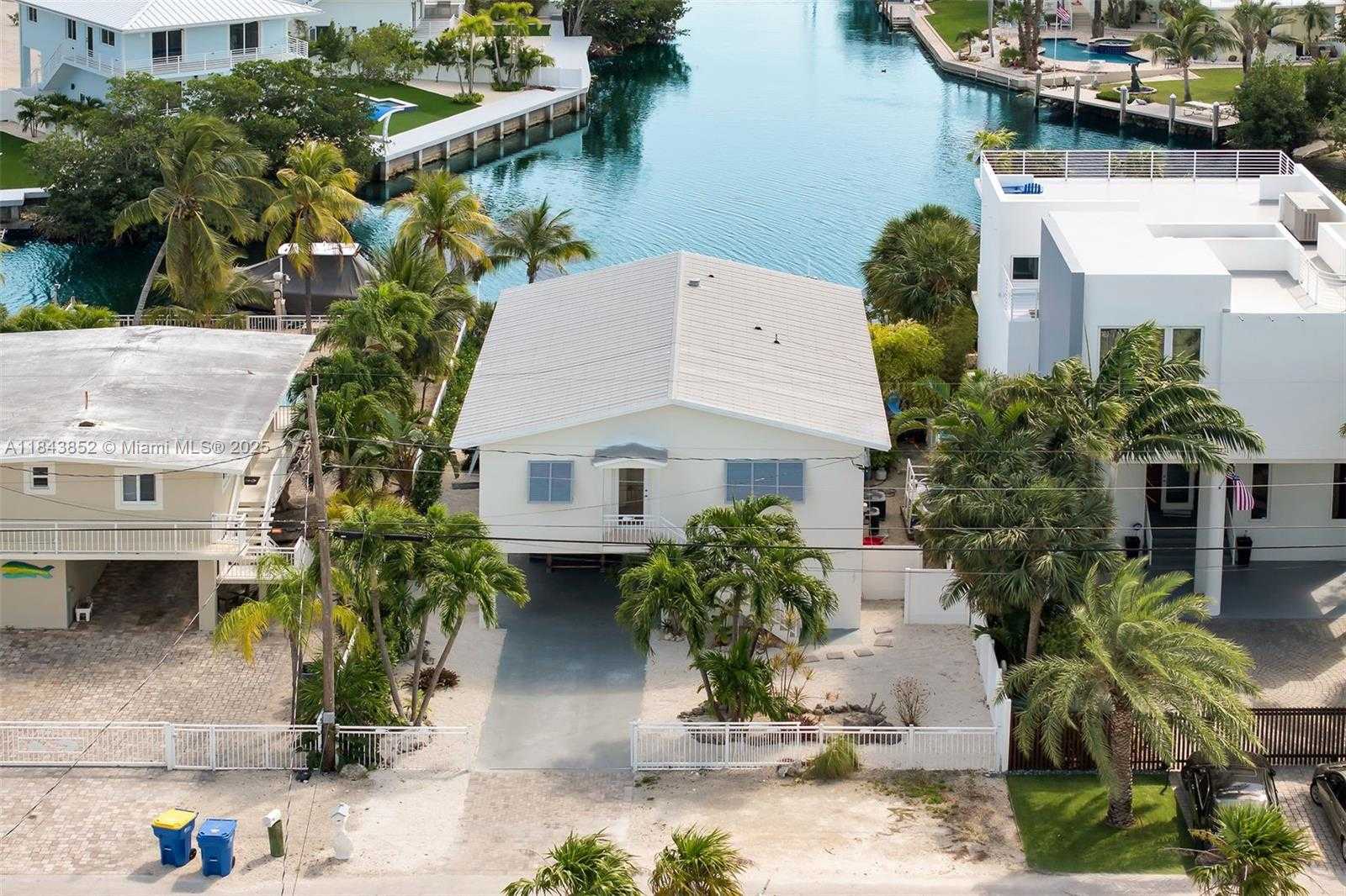 Small Image of 187 PLANTATION AVE, Tavernier Number 11