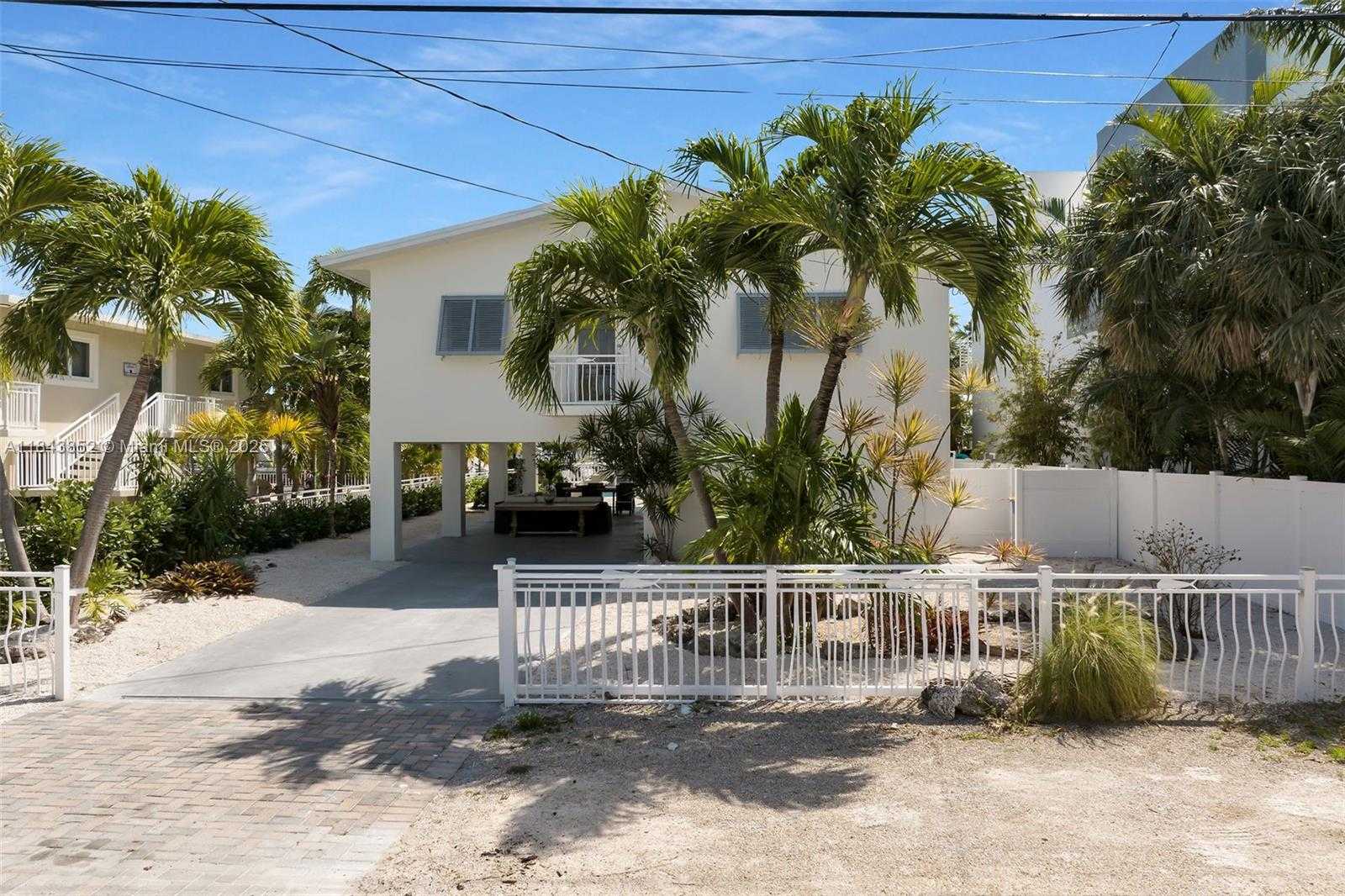 Small Image of 187 PLANTATION AVE, Tavernier Number 12