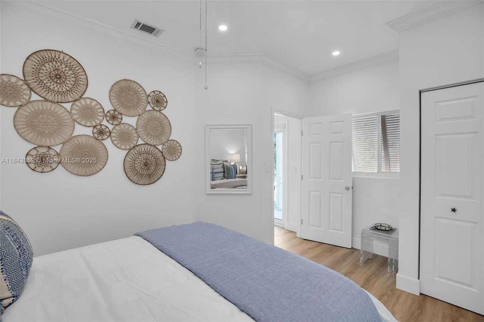Small Image of 187 PLANTATION AVE, Tavernier Number 14
