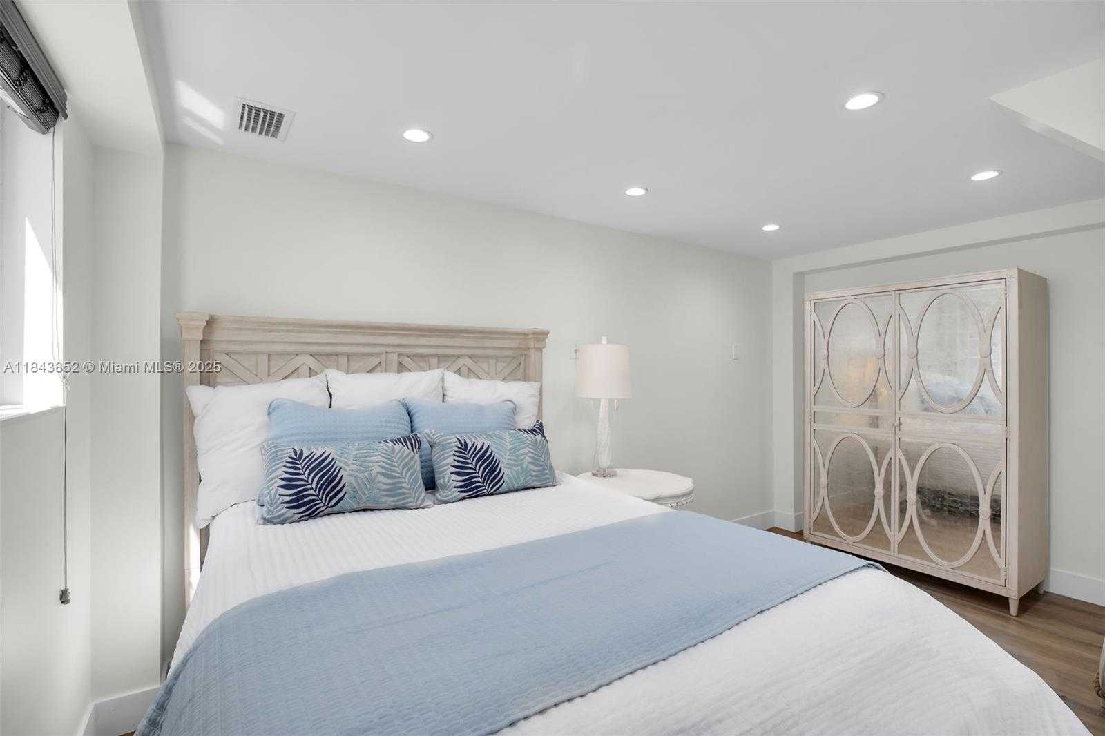 Small Image of 187 PLANTATION AVE, Tavernier Number 22