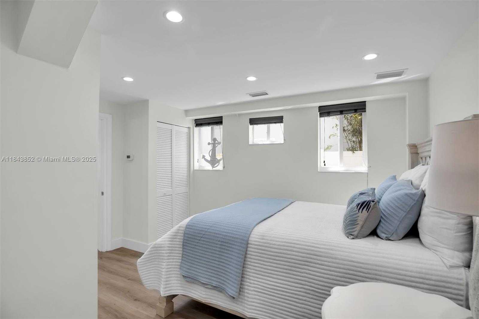 Small Image of 187 PLANTATION AVE, Tavernier Number 23
