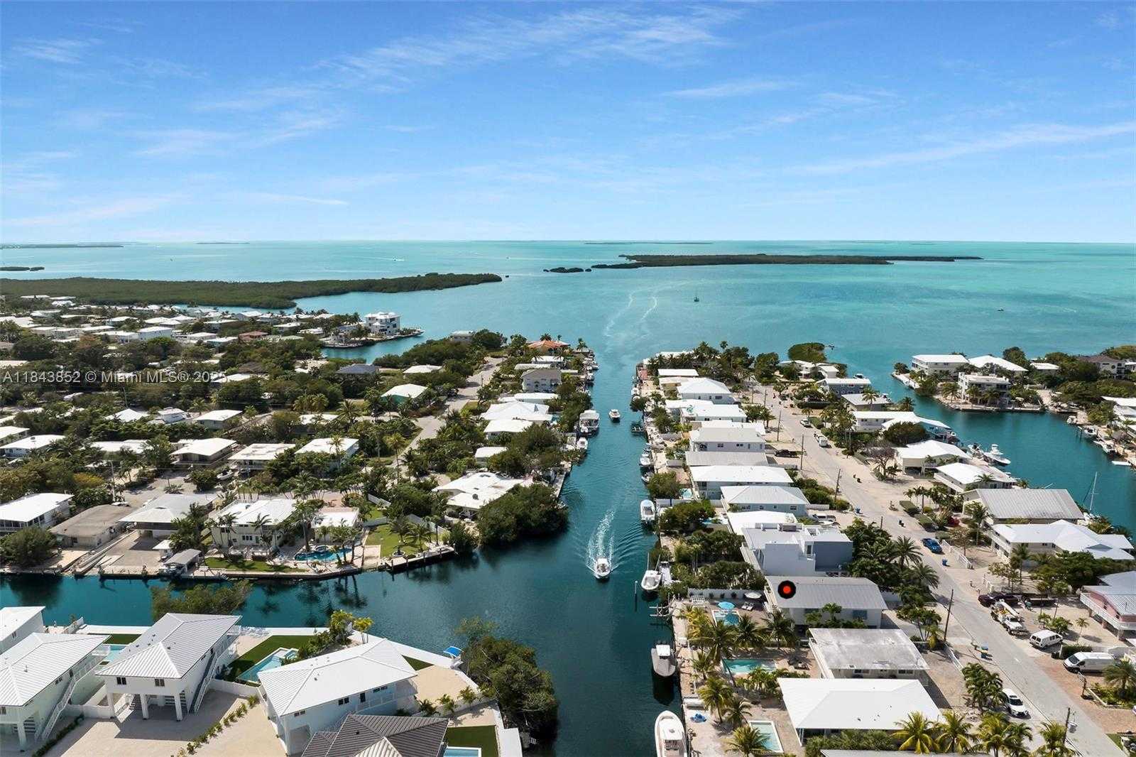 Small Image of 187 PLANTATION AVE, Tavernier Number 27