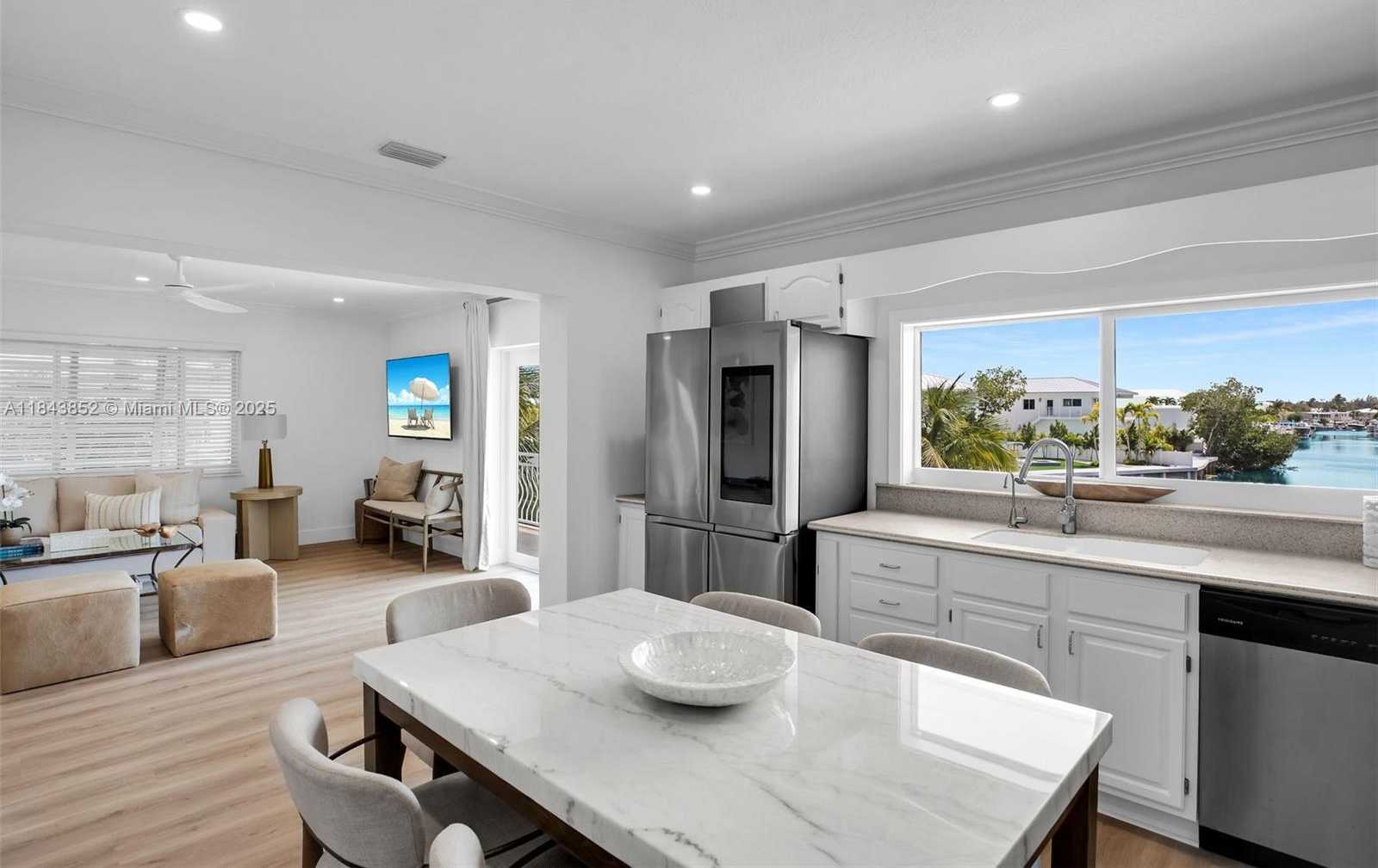 Small Image of 187 PLANTATION AVE, Tavernier Number 5