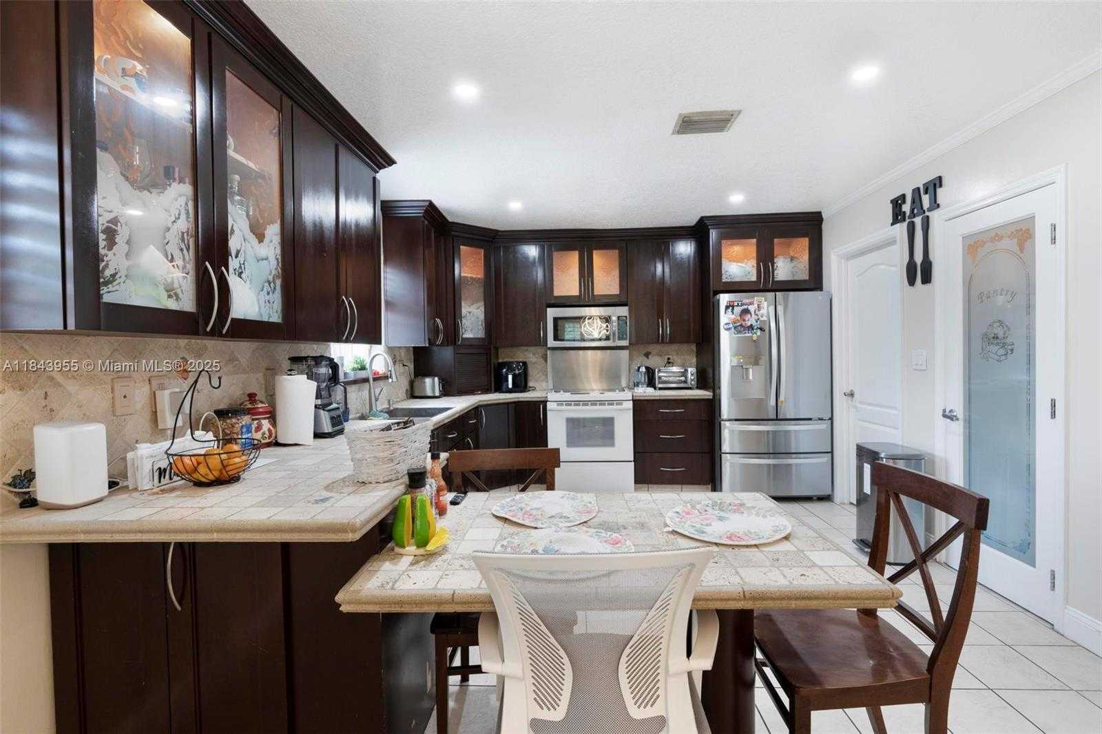 Small Image of 28401 SOUTH WEST 158TH CT, Homestead Number 10