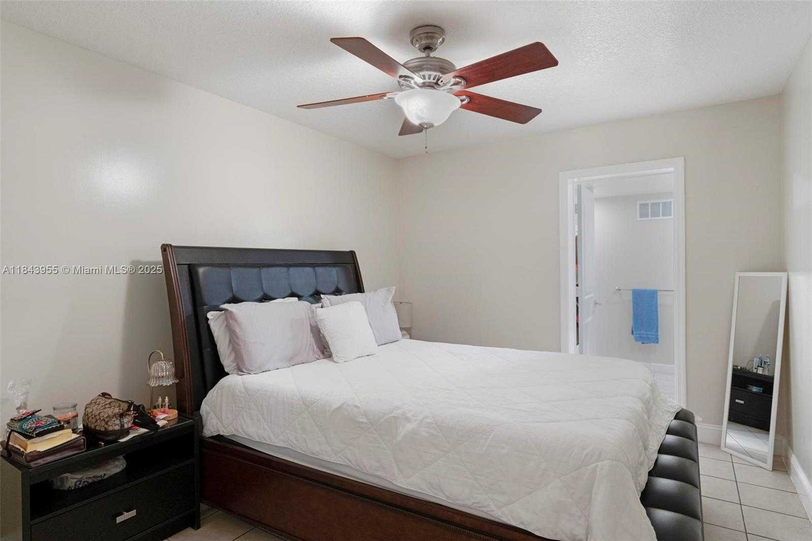 Small Image of 28401 SOUTH WEST 158TH CT, Homestead Number 17