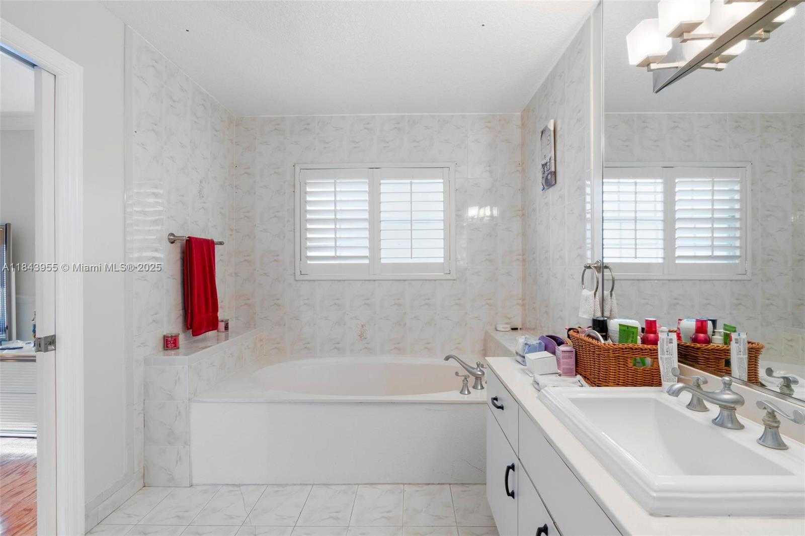 Small Image of 28401 SOUTH WEST 158TH CT, Homestead Number 22