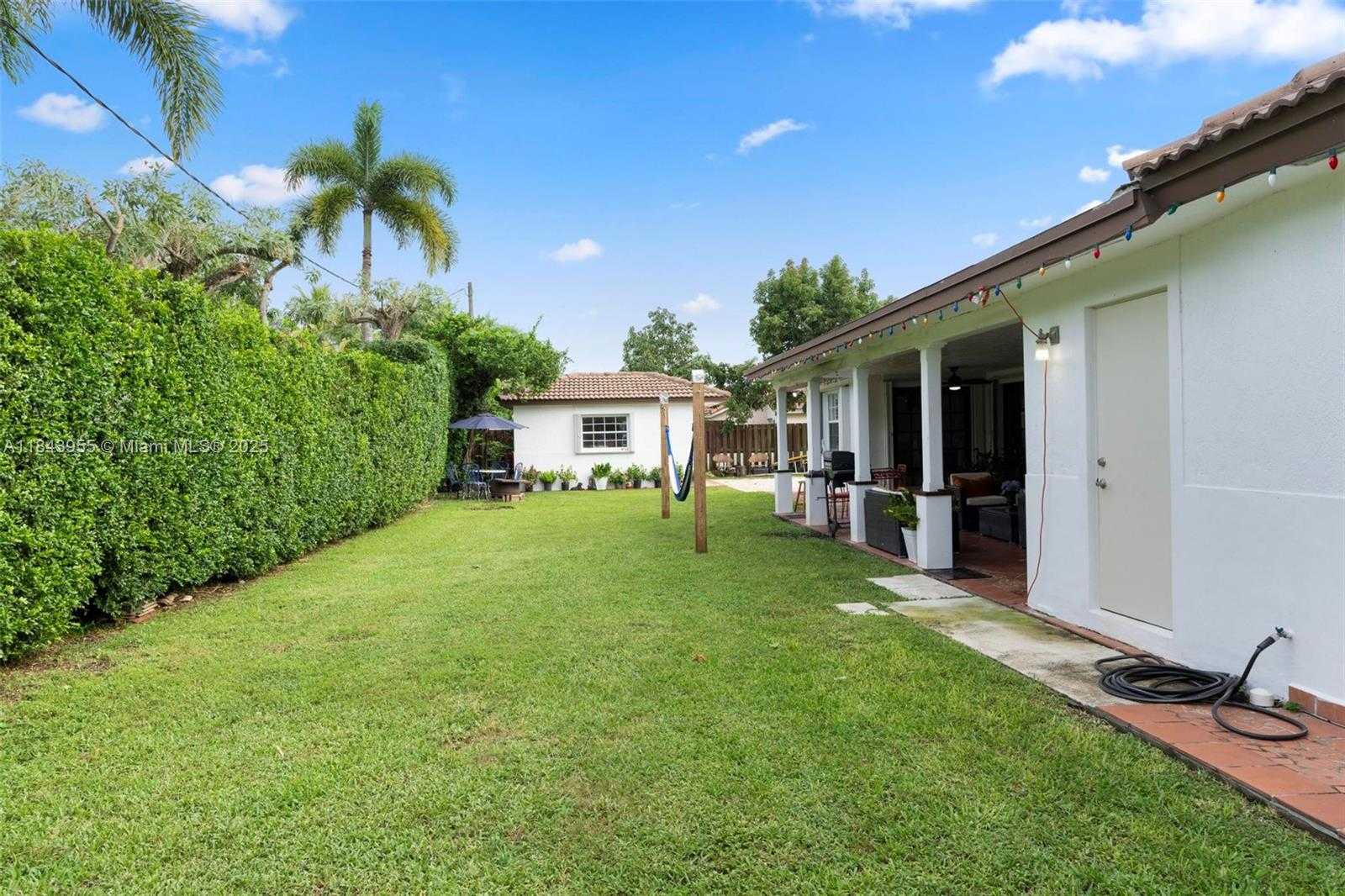 Small Image of 28401 SOUTH WEST 158TH CT, Homestead Number 29
