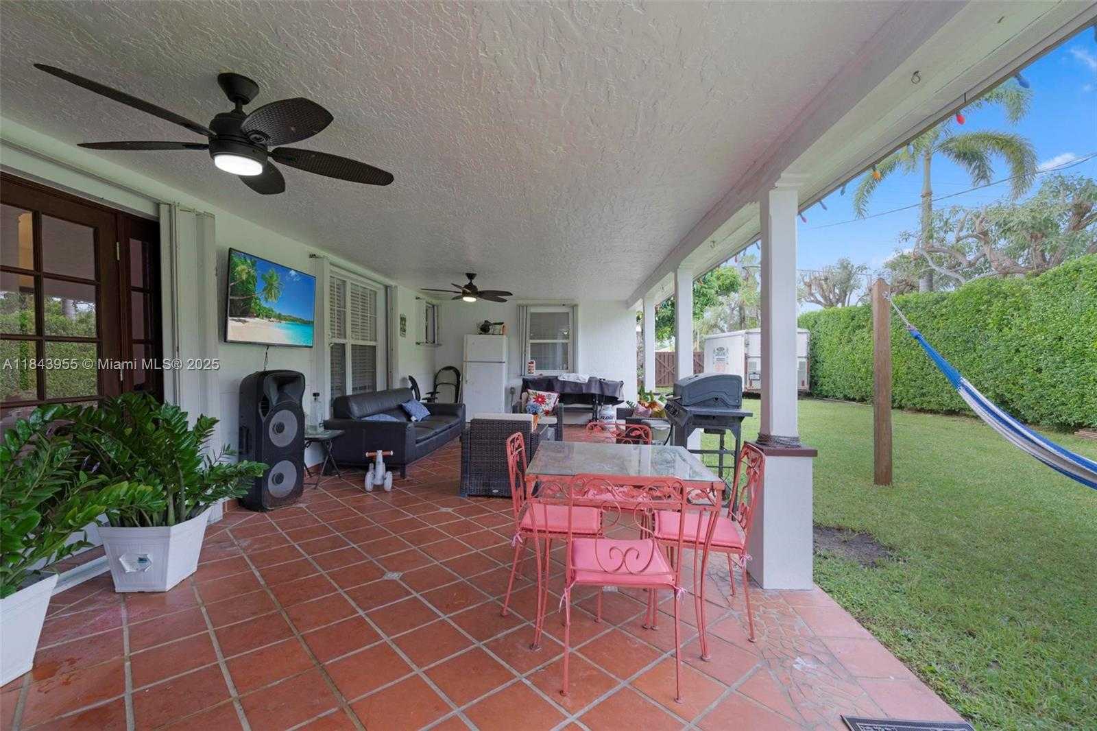 Small Image of 28401 SOUTH WEST 158TH CT, Homestead Number 33