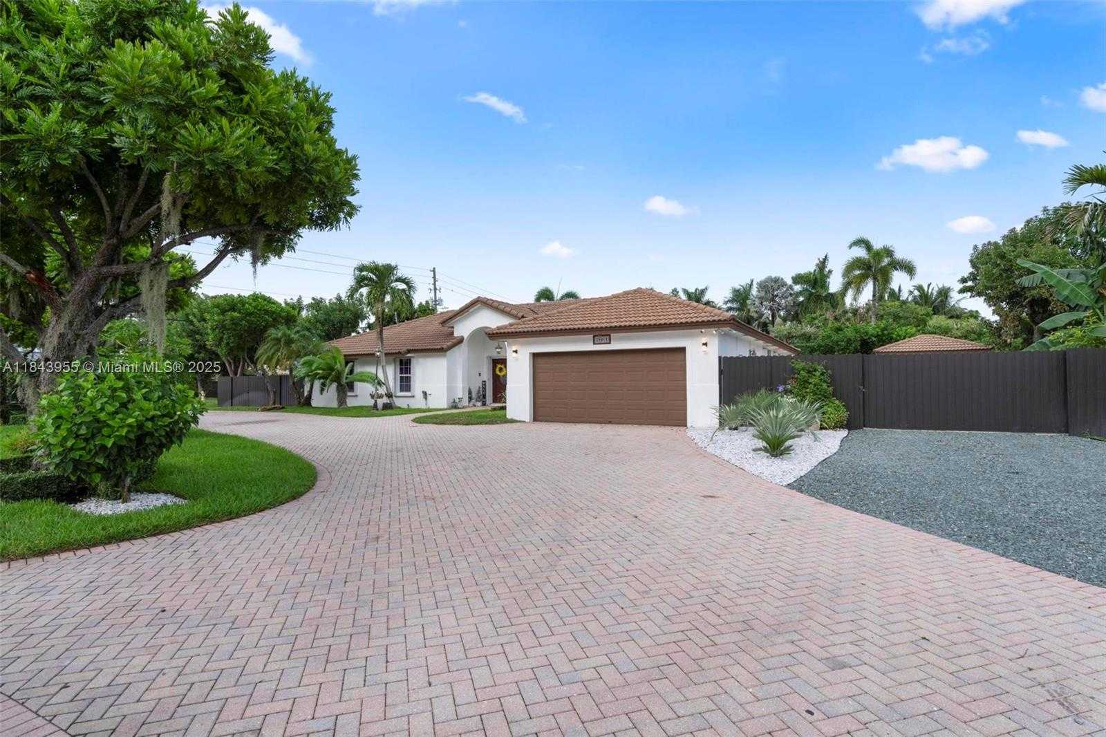 Small Image of 28401 SOUTH WEST 158TH CT, Homestead Number 36