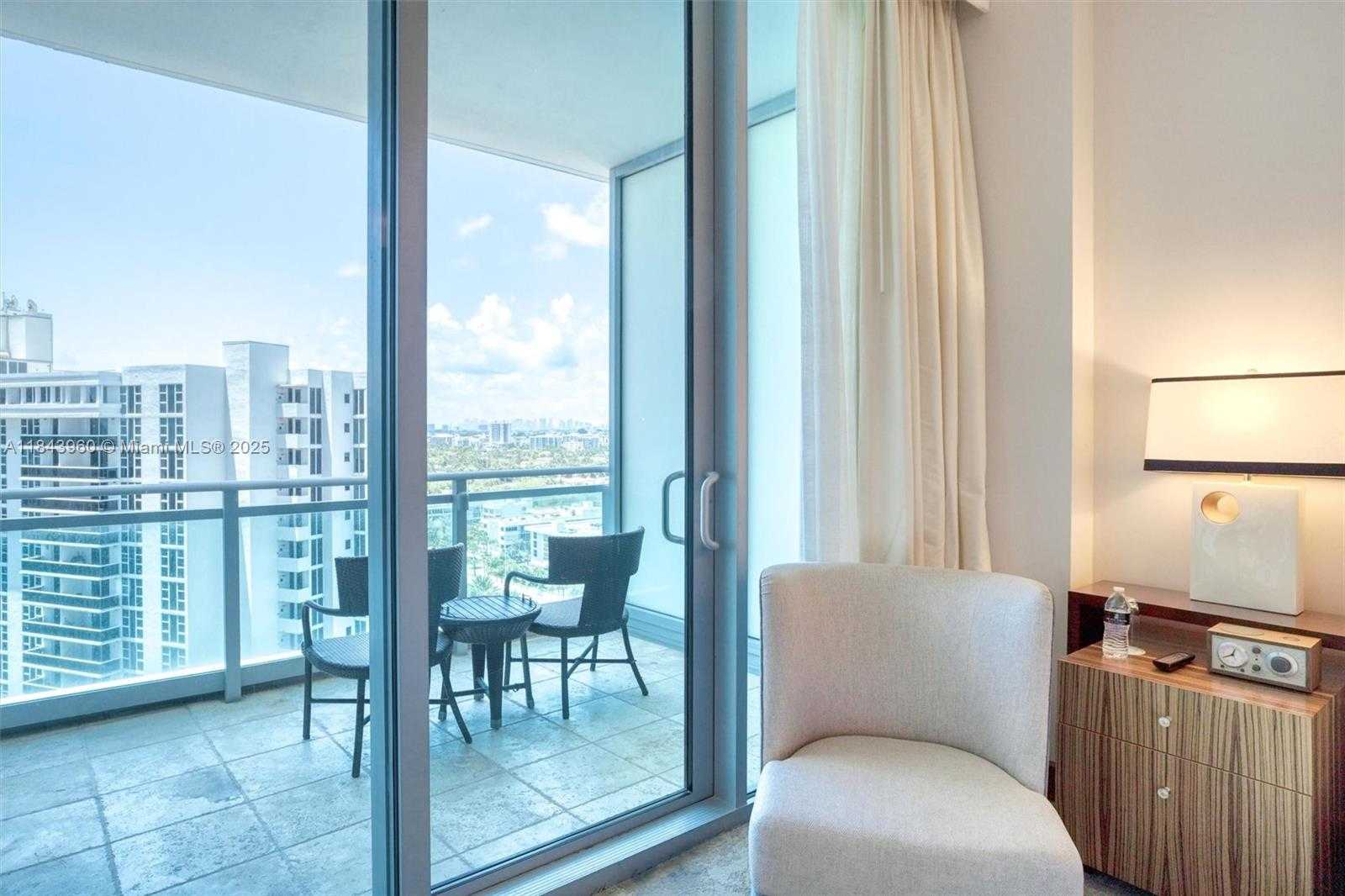 Small Image of 10295 COLLINS AVE #1014, Bal Harbour Number 29