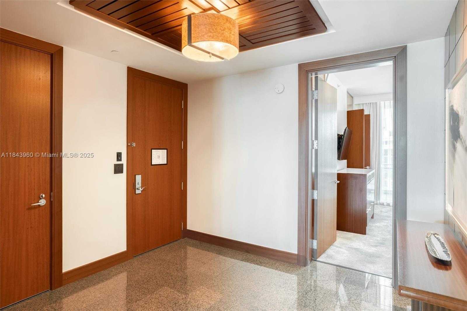 Small Image of 10295 COLLINS AVE #1014, Bal Harbour Number 4