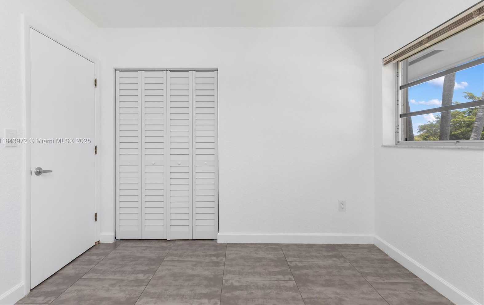 Small Image of 9215 SOUTH WEST 178TH TER, Palmetto Bay Number 19