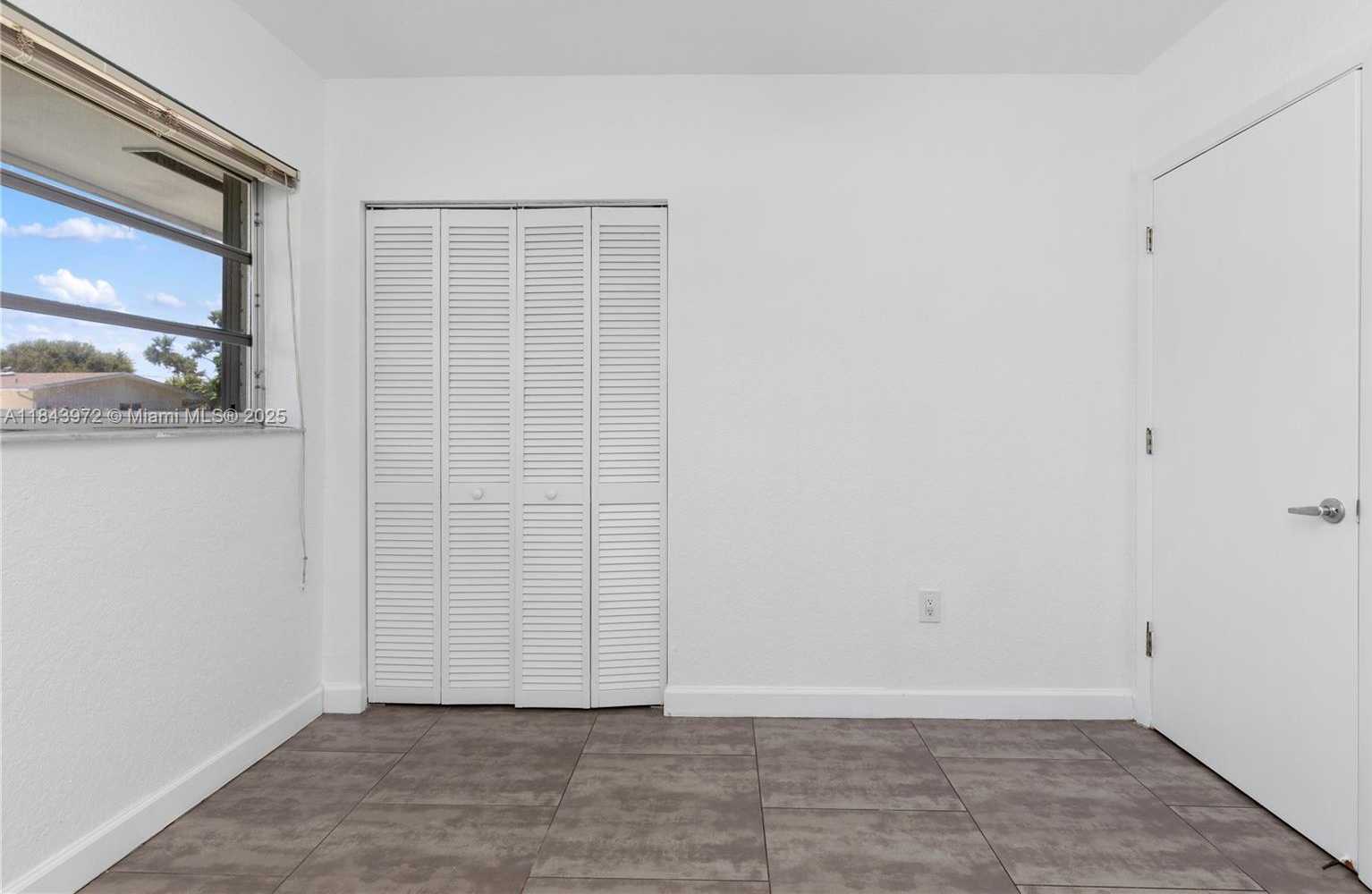 Small Image of 9215 SOUTH WEST 178TH TER, Palmetto Bay Number 21
