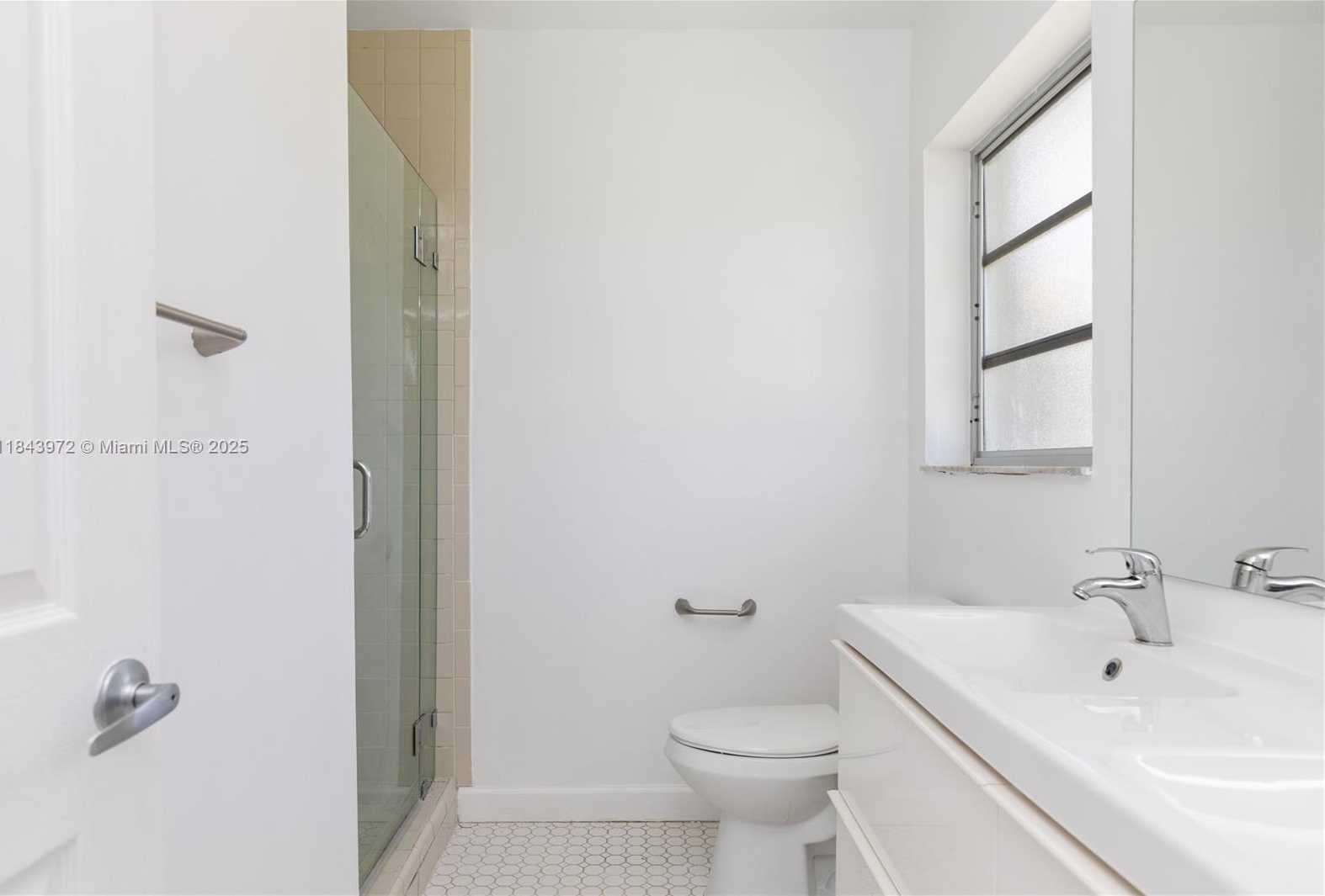 Small Image of 9215 SOUTH WEST 178TH TER, Palmetto Bay Number 26