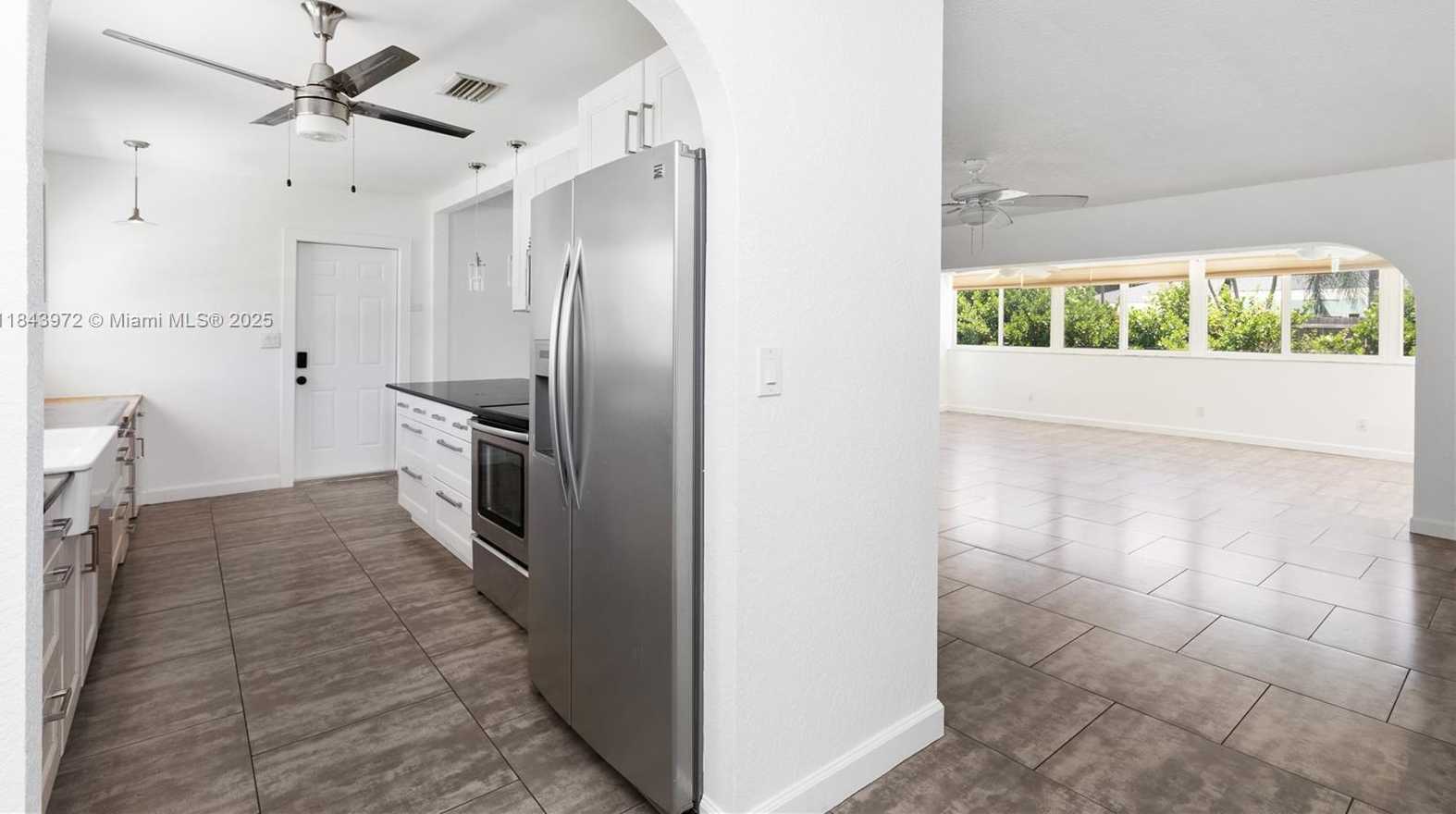 Small Image of 9215 SOUTH WEST 178TH TER, Palmetto Bay Number 4