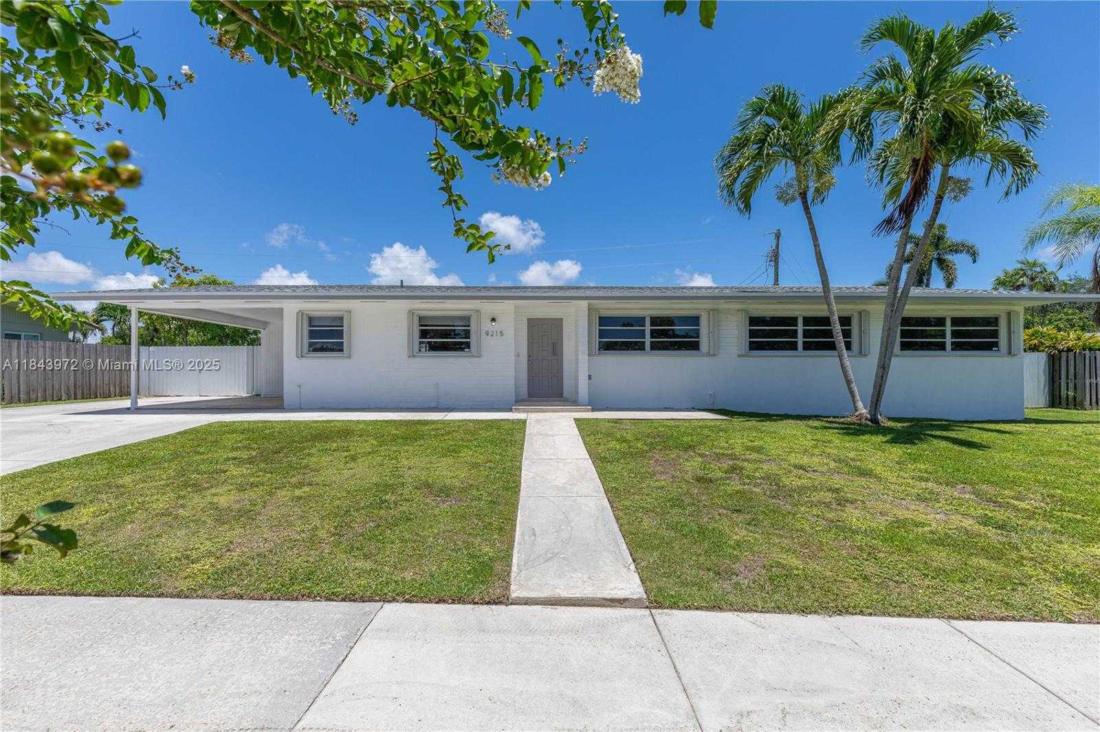 Small Image of 9215 SOUTH WEST 178TH TER, Palmetto Bay Number 40