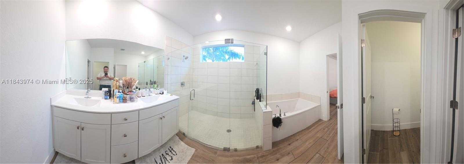 Small Image of 29340 SOUTH WEST 178TH CT, Homestead Number 19