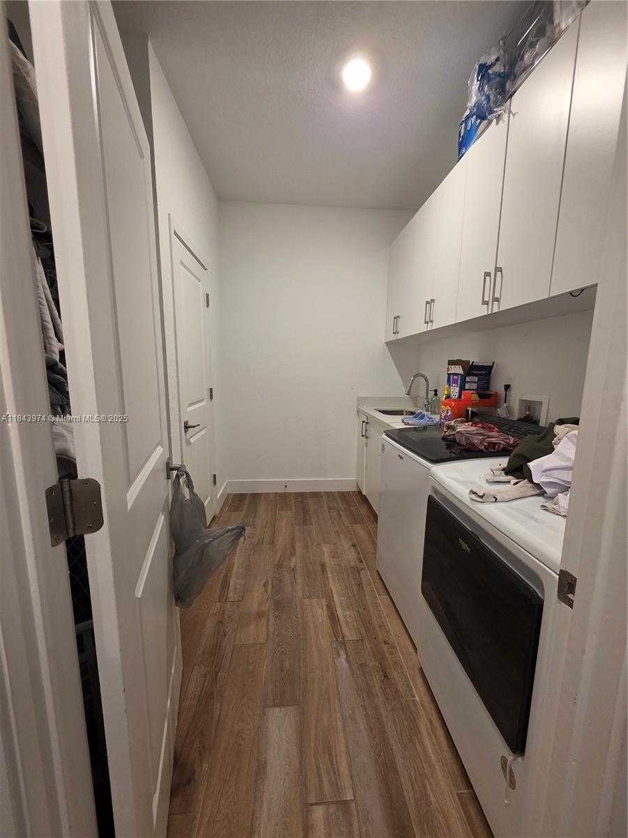 Small Image of 29340 SOUTH WEST 178TH CT, Homestead Number 23