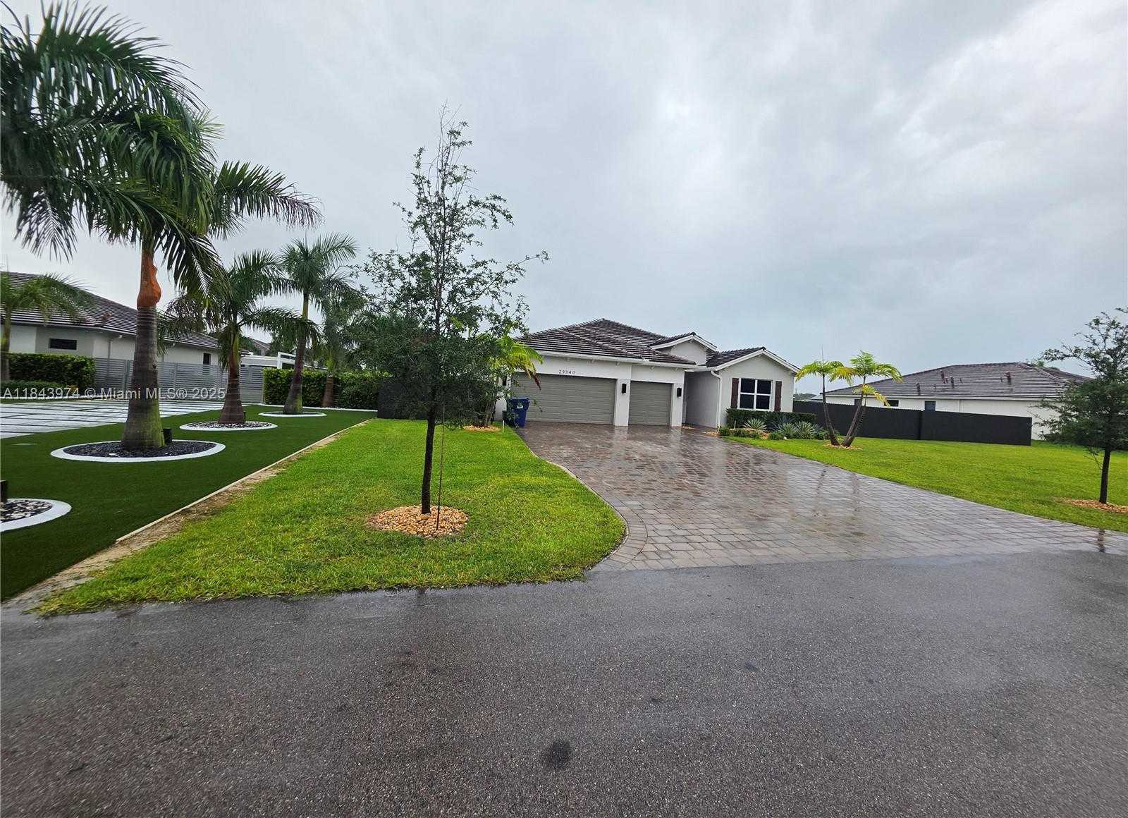 Small Image of 29340 SOUTH WEST 178TH CT, Homestead Number 36