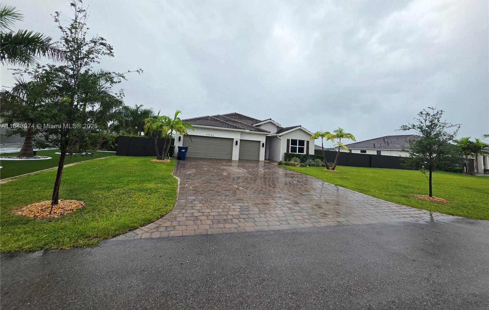 Small Image of 29340 SOUTH WEST 178TH CT, Homestead Number 37