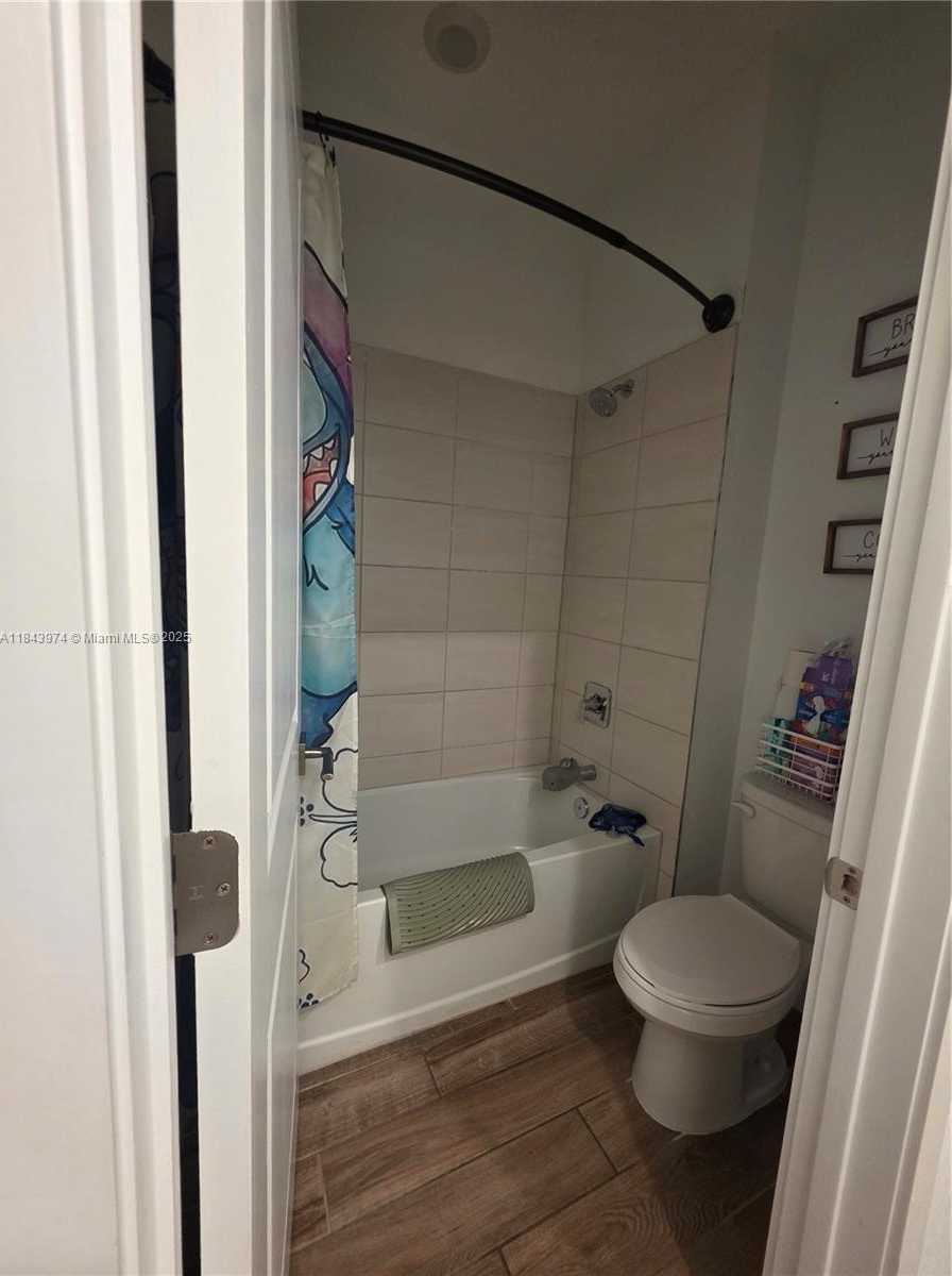 Small Image of 29340 SOUTH WEST 178TH CT, Homestead Number 6