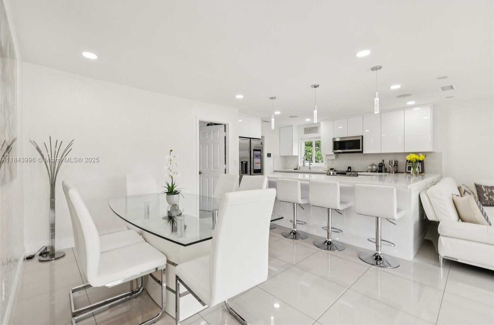 Small Image of 7711 NORTH WEST 38TH ST, Davie Number 10