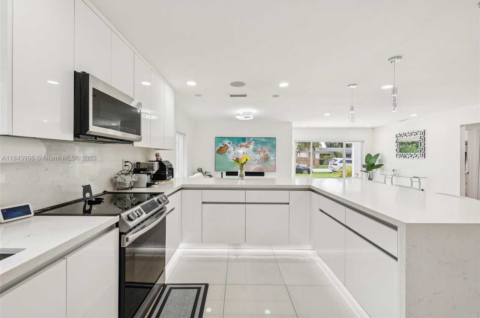 Small Image of 7711 NORTH WEST 38TH ST, Davie Number 13