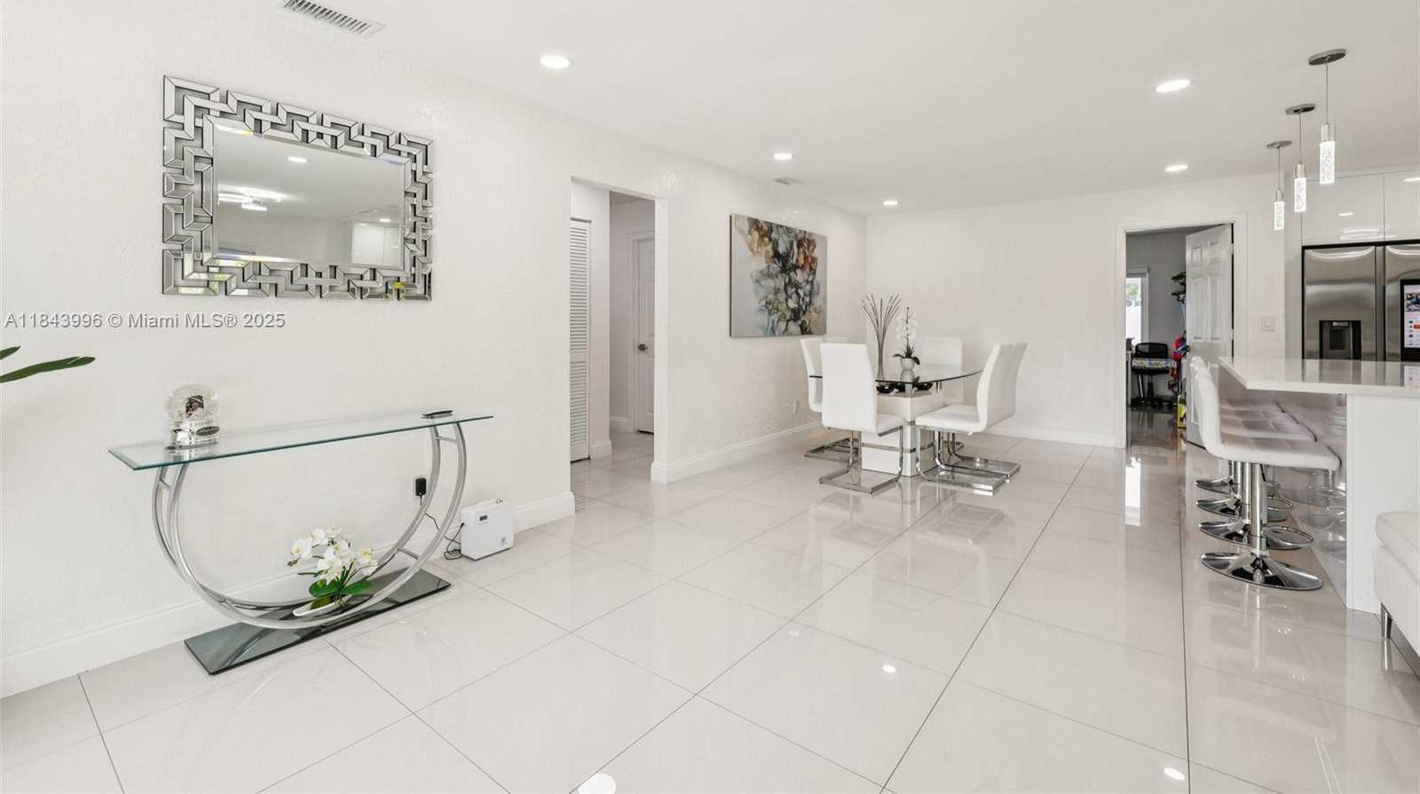 Small Image of 7711 NORTH WEST 38TH ST, Davie Number 8
