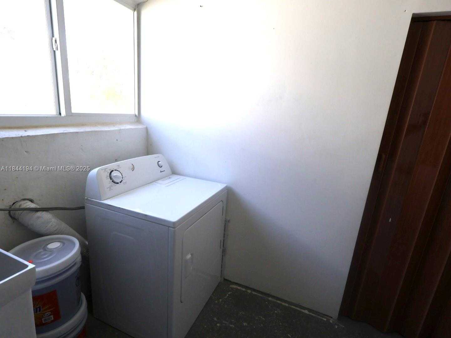 Small Image of 9170 NORTH WEST 24TH PL, Sunrise Number 42