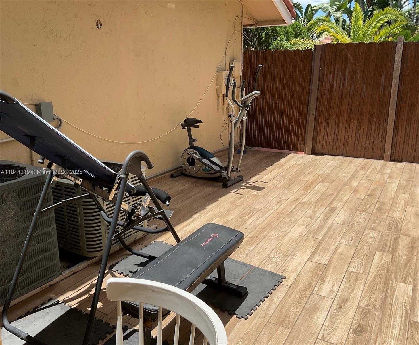 Small Image of 8453 NORTH WEST 189 STREET RD, Hialeah Number 19