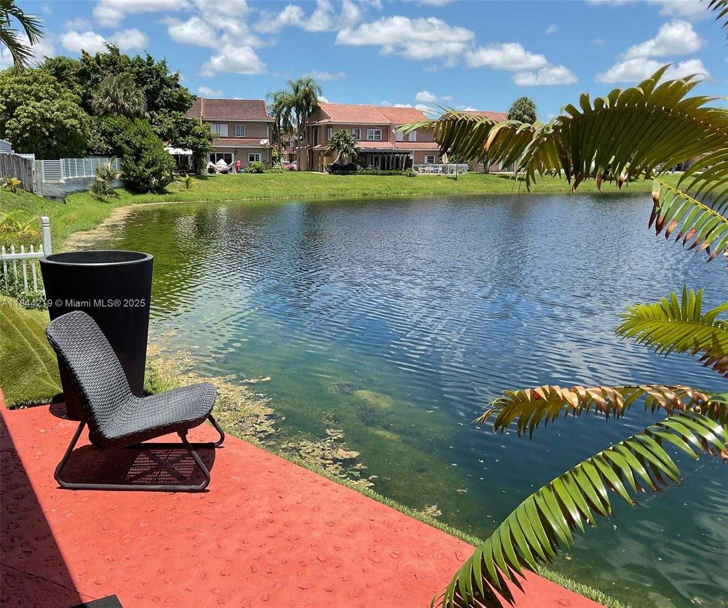 Small Image of 8453 NORTH WEST 189 STREET RD, Hialeah Number 21