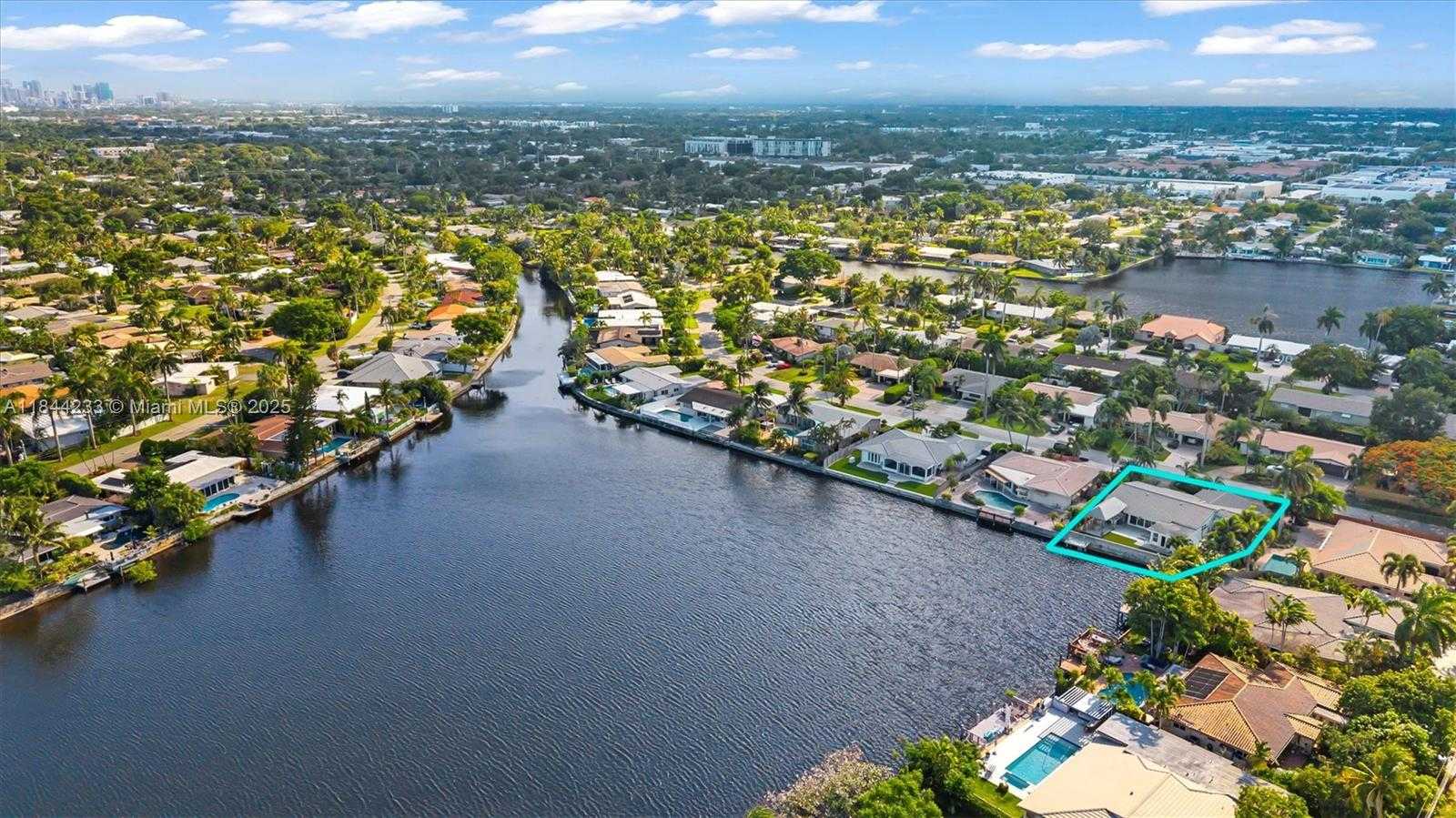 Small Image of 4260 NORTH EAST 16TH TER, Oakland Park Number 38
