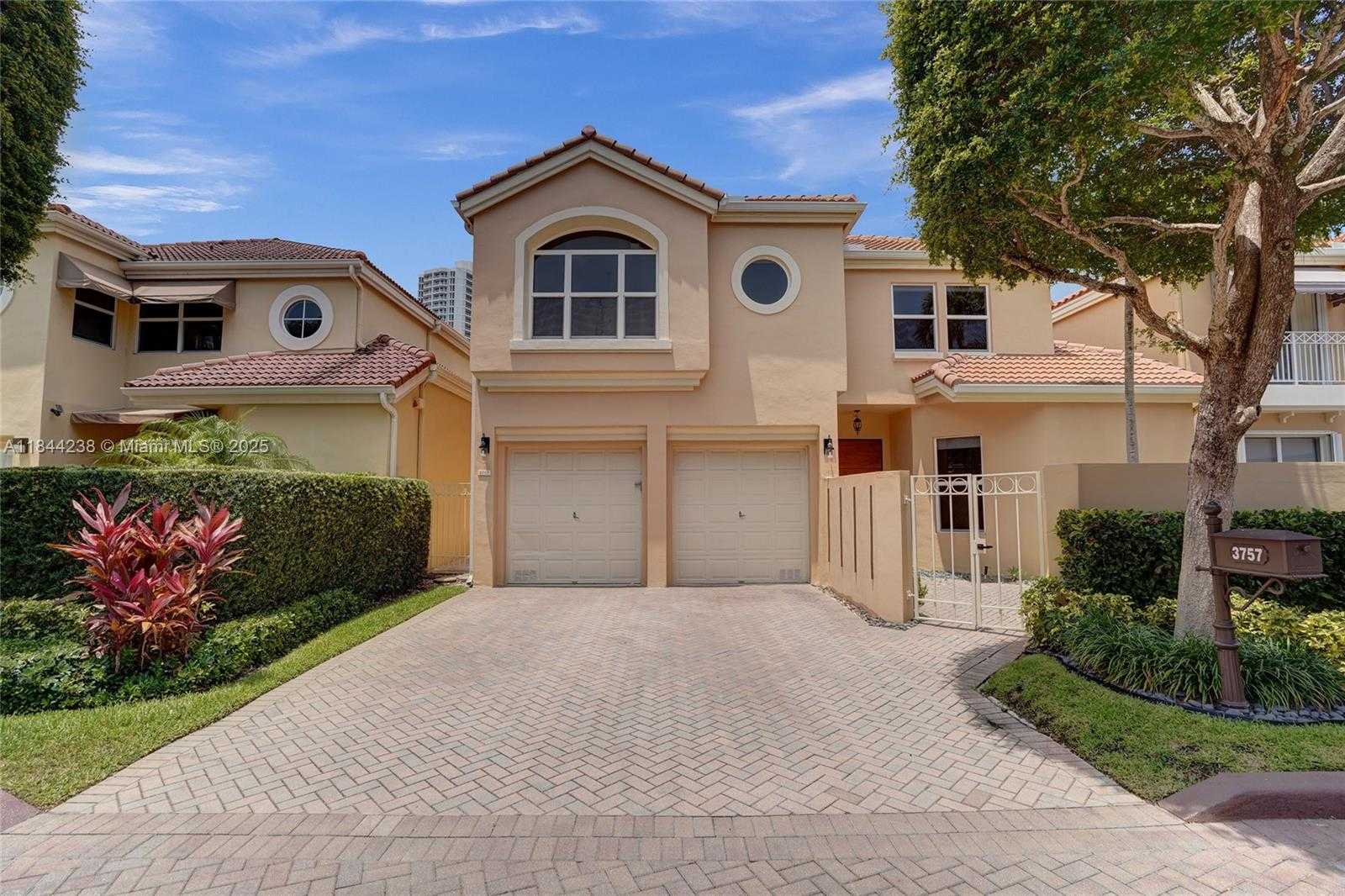 Small Image of 3757 NORTH EAST 208TH TE, Aventura Number 3