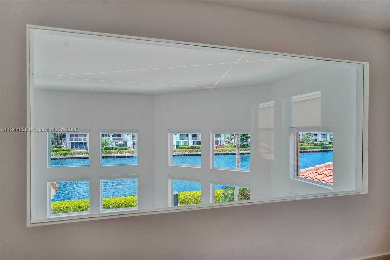 Small Image of 3757 NORTH EAST 208TH TE, Aventura Number 37