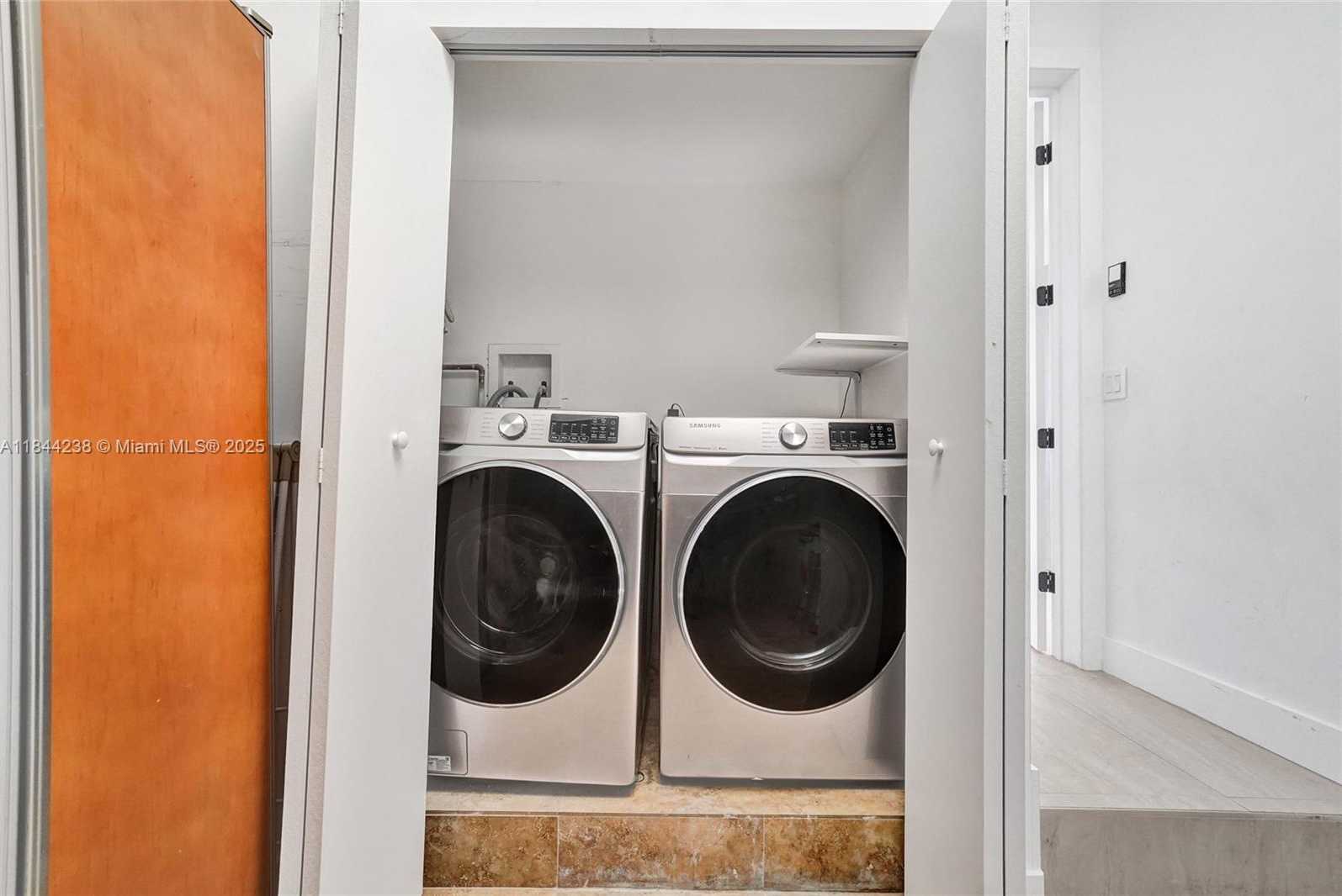 Small Image of 3757 NORTH EAST 208TH TE, Aventura Number 55